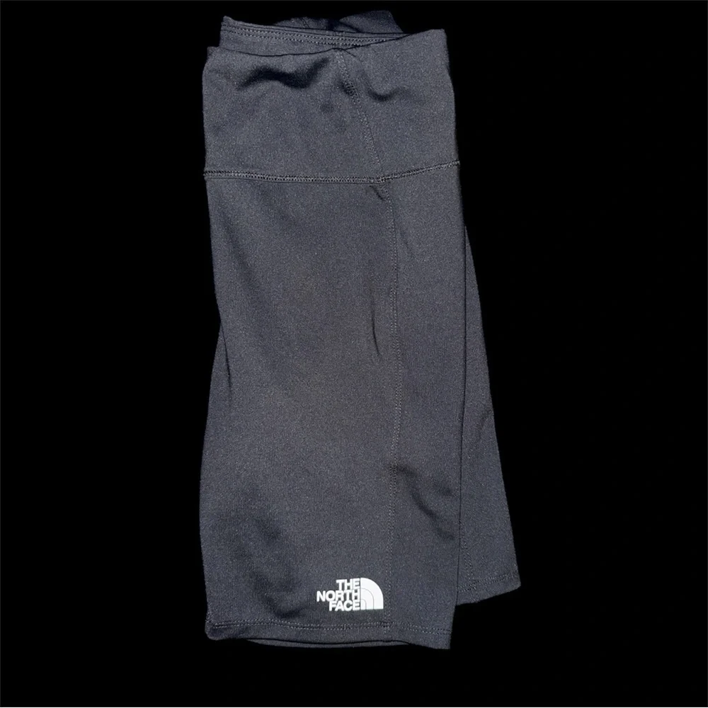 The North Face Girls Black Bike Shorts XL - Picture 4 of 7
